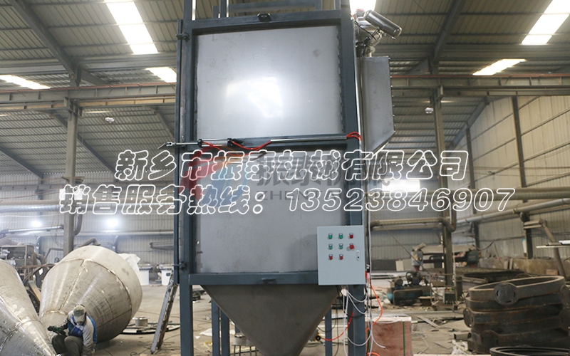 硫酸鈉晶體噸袋拆包機(jī)有什么技術(shù)特點(diǎn)？
